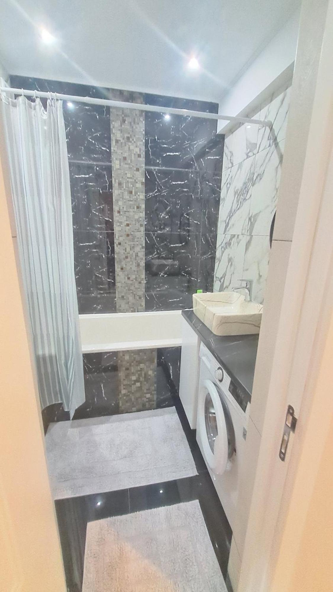 Airport 24&24 Car Parking Appartement Chişinǎu Kamer foto